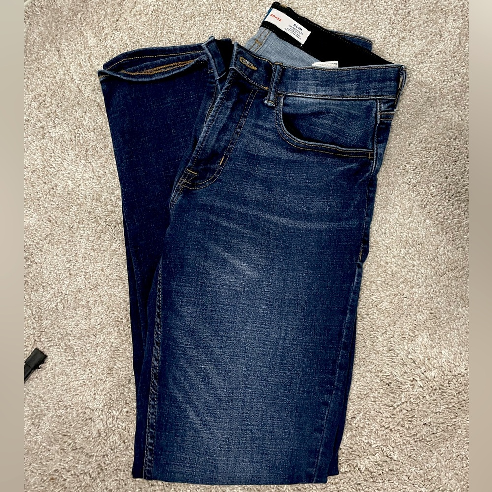 Old Navy men’s jeans slim fit 30x32 with 360 stretch